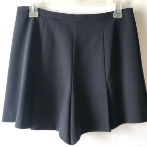 ZARA WOVEN SHORTS
